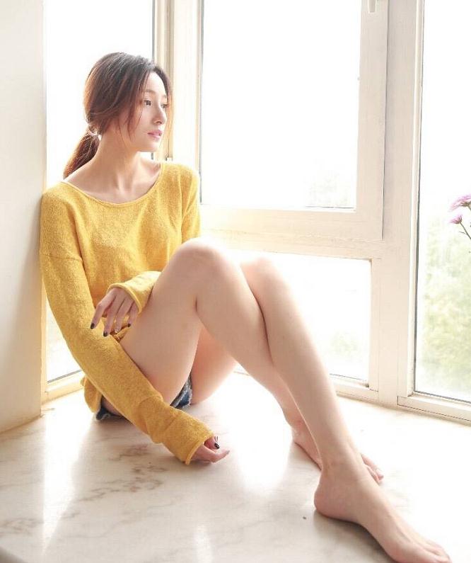 她是中国体坛最美台球女神,她是中国最美篮球主持人