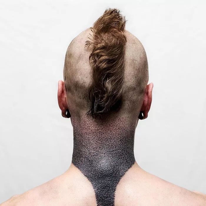 15厘米纹身图案推荐,最适合男士的颈部纹身