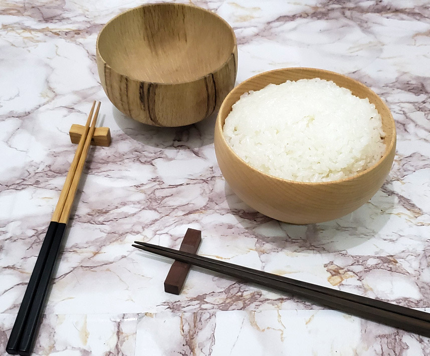 10款大米横评！用同样的锅煮出来的饭却大不同