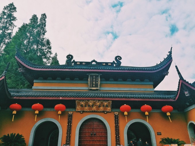 杭州西湖乌镇苏州南京上海攻略,天青色等烟雨乌镇旅游