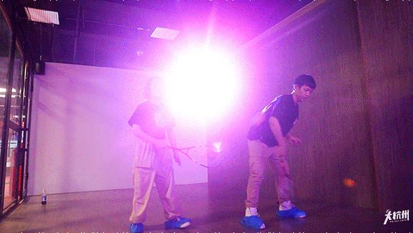 正版HADO，吊打电玩城！阿里体育中心玩乐园，2200平33款智能游戏