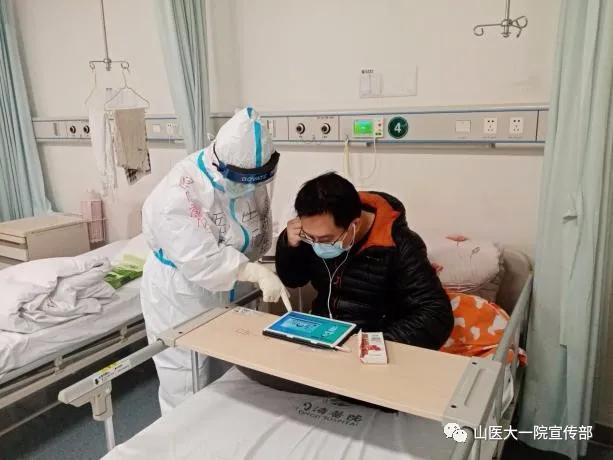 抗疫军队支援湖北,守望相助共抗疫情中国捐赠物资