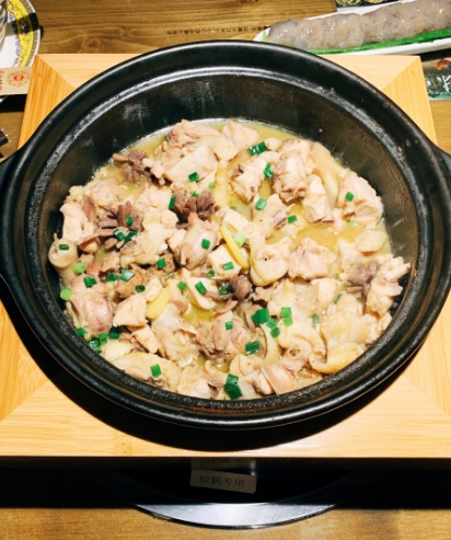探店深圳烤鸡平湖店,探店网红鸡煲