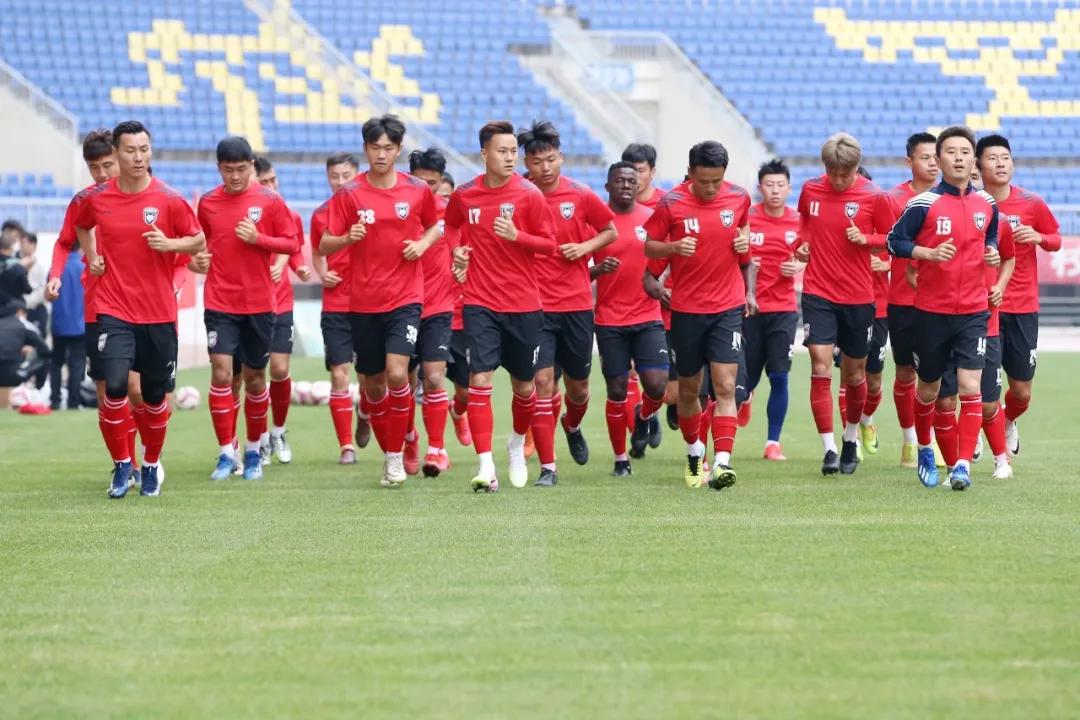 渭南建设专业足球场,渭南体育中心足球场