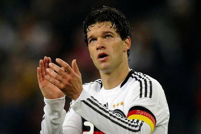 上帝身边的战争统帅，德意志战车的中场风暴—巴拉克