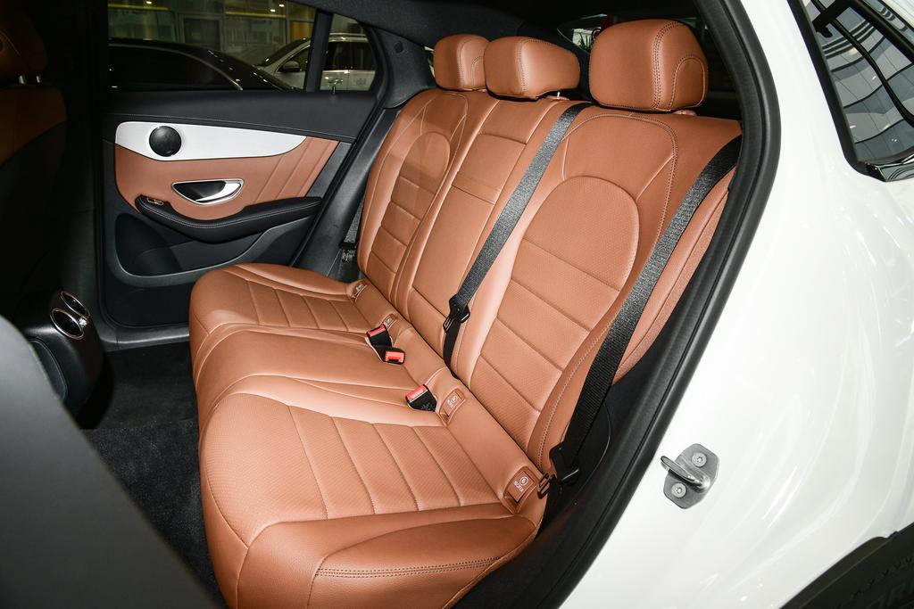 奔驰进口glc轿跑视频,奔驰glc轿跑进口300