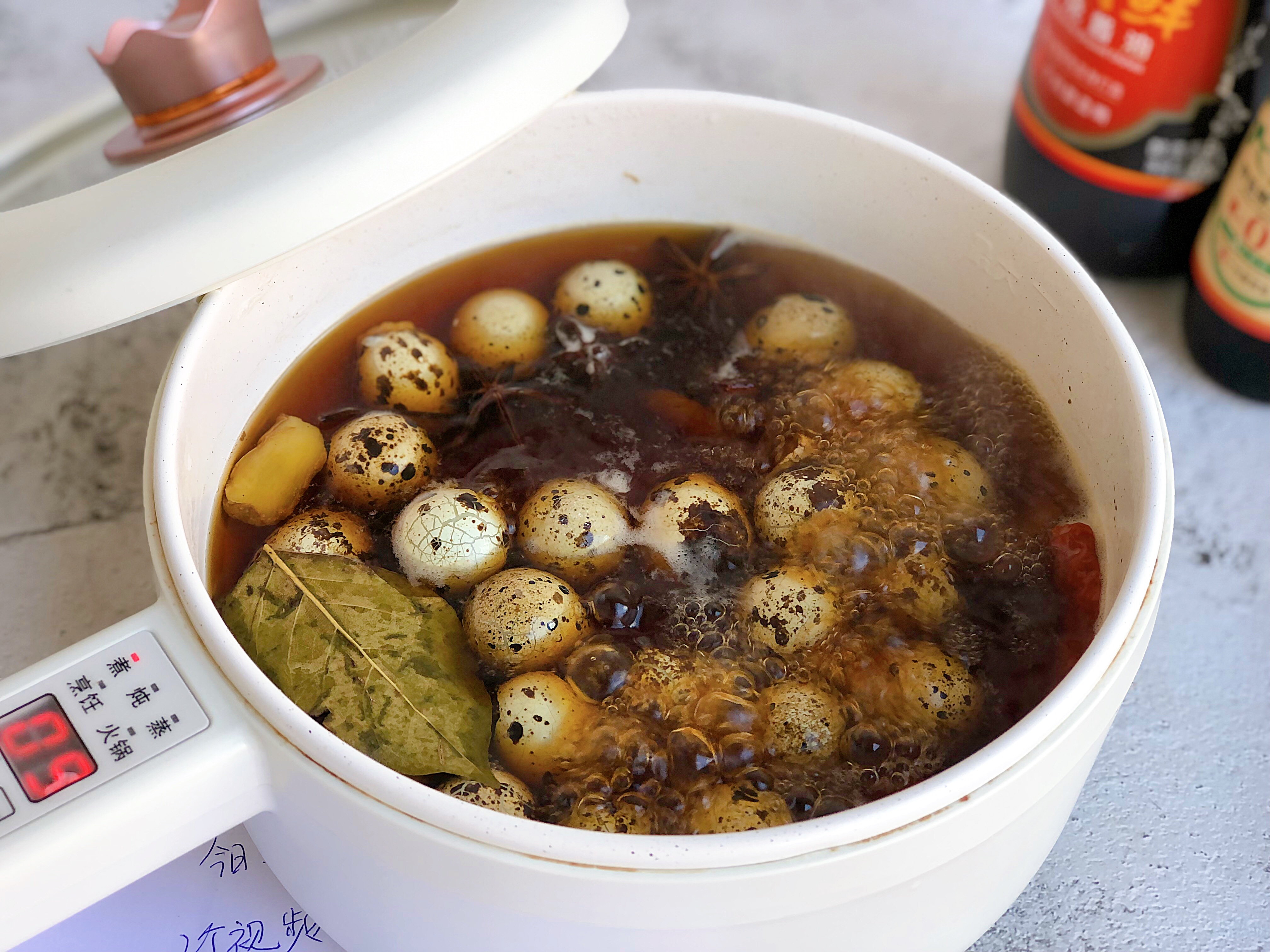 鹌鹑蛋的家常做法五香鹌鹑蛋,五香鹌鹑蛋详细做法