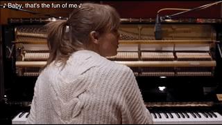 霉霉reputation纪录片 (霉霉newromantics纪录片)