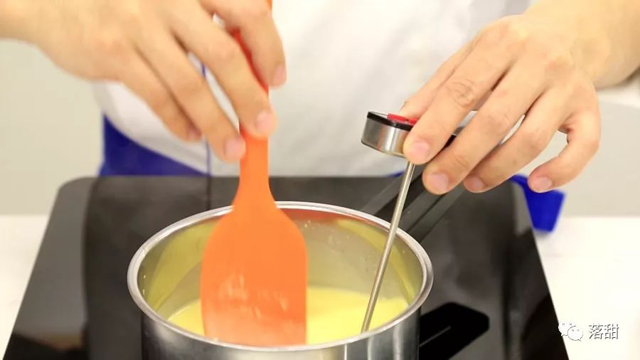 奶馅的制作方法和配方,英式奶馅吃法