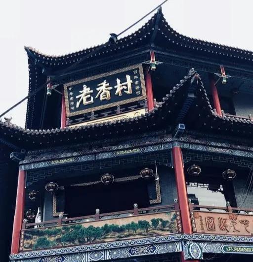 太原来钟楼街感受传统和潮流共振,一个太原钟楼街为何如此吸引众人