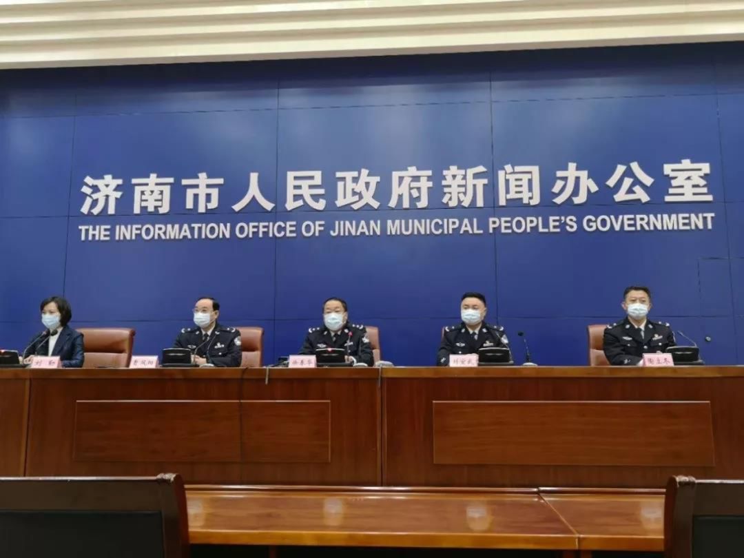 代购、买菜、测体温……4100余名“副书记”守护社区一线