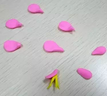 元旦手工花制作方法,花的手工饰品简单又漂亮