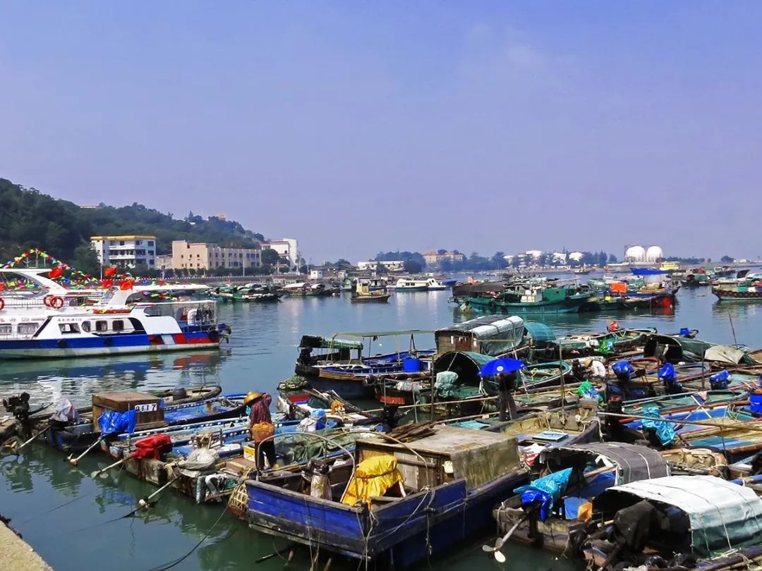 浣犲涔呮病鍘绘捣杈瑰害鍋囦簡,浣犲涔呮病鏈夊嚭闂ㄦ梾娓镐簡