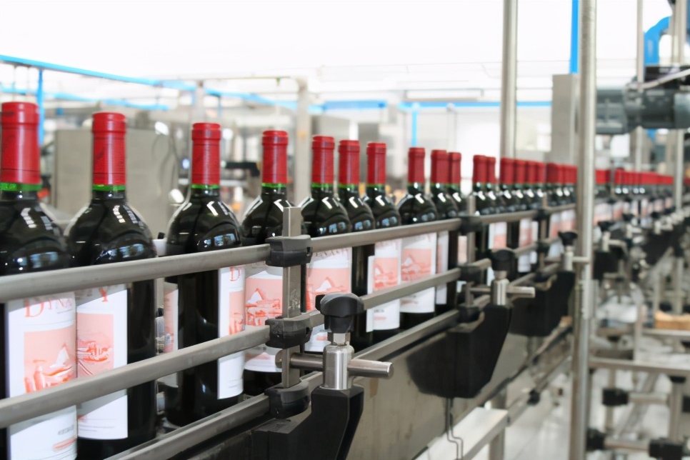 王朝酒业：匠心打造做好中国人自己的葡萄酒