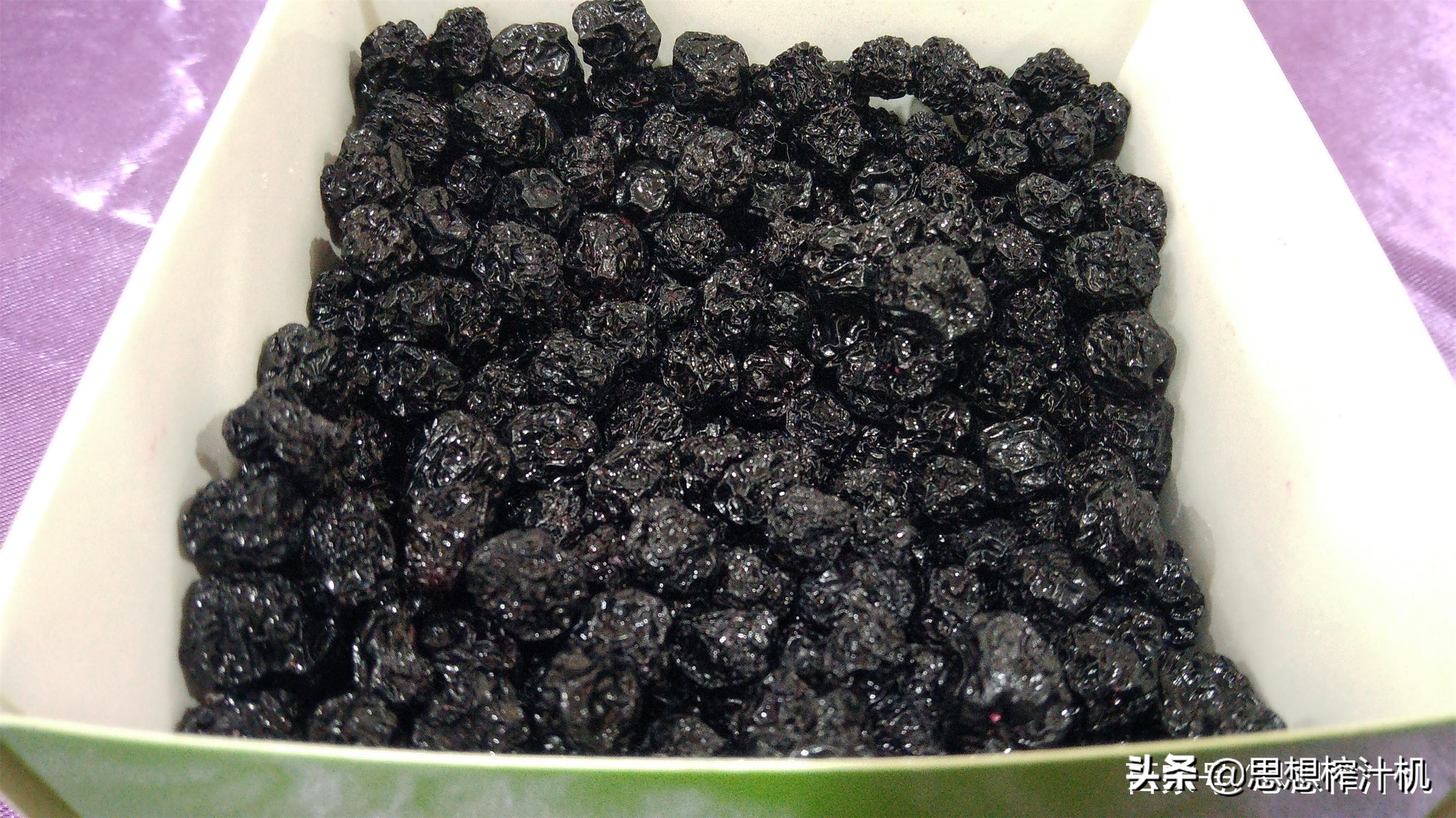 黑果花楸和蓝莓,黑果花楸和蓝莓有什么区别