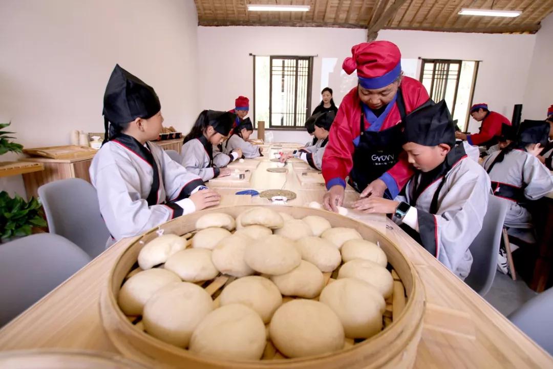 今天起，请叫它＂状元馒头＂！一台山乡大戏为它正名！