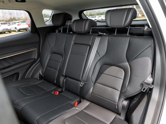 全新哈弗h6油耗比19款少么,哈弗h6三代1.5t自动两驱max的油耗