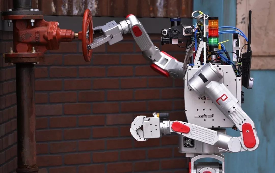 一分钟了解机器人专业,机器人专业和人工智能专业的区别