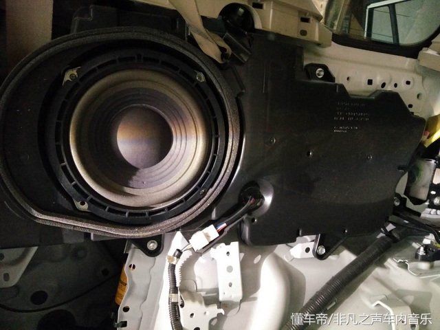 非凡汽车音响隔音改装,佛山至上改装普拉多音响