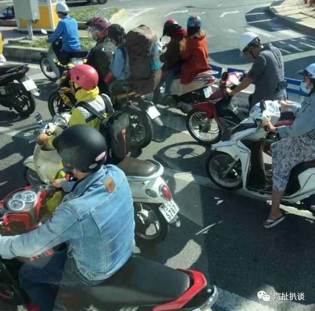 越南人都喜欢买什么品牌摩托车,越南摩托车大多是什么车型