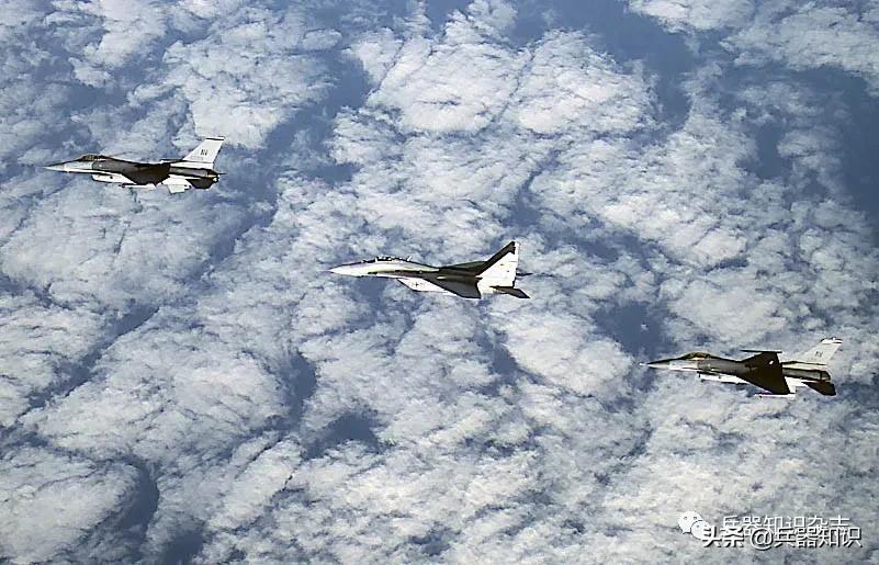 战斗机的误解,战斗机的代次划分用美标还是俄标