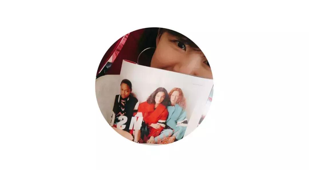 这10位女生的钱包里不仅有钱，更有你想不到的！