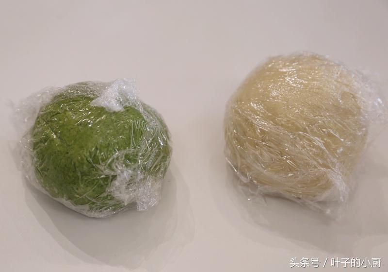 饺子怎么捏褶子慢动作,包饺子捏花边怎么捏