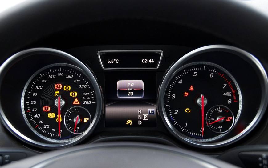 SUV也要追求豪华，奔驰GLE320动感型解析：美中略有不足