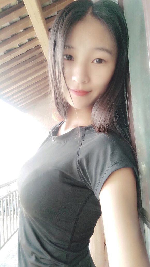 ps吧的大神,ps怎么把水里p进去鱼