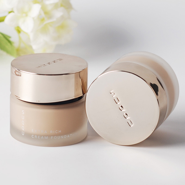 彩妆油皮测评,爱出油的脸适合用什么牌子粉底