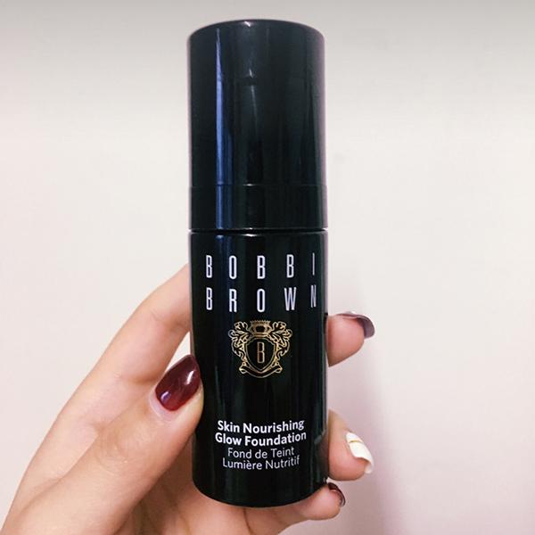 彩妆油皮测评,爱出油的脸适合用什么牌子粉底