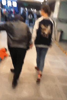 司马老贼赛后采访强忍笑容 (最新司马老贼赛后采访)