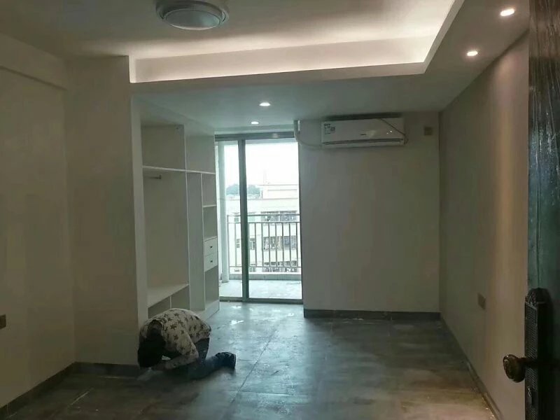 公明李松蓢300块钱的房子,李松蓢房子