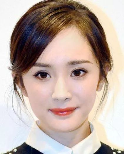 第一次约会化这种妆保证撩到男神,仙女都应该用什么心机妆