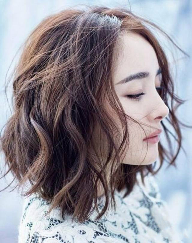 宋茜最新发型甜美百搭超减龄,短发发型女宋茜同款