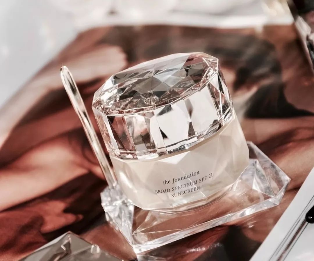 贵妇粉底液推荐公认好用,日本粉底液排行前十名视频