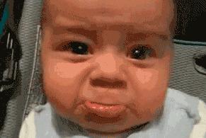 乳头皲裂出血能喂奶吗,乳头皲裂出血能哺乳吗