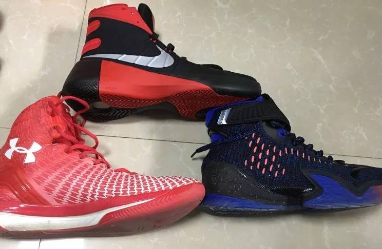 安踏kt3和kt4的区别,安踏kt3和kt4哪个比较好