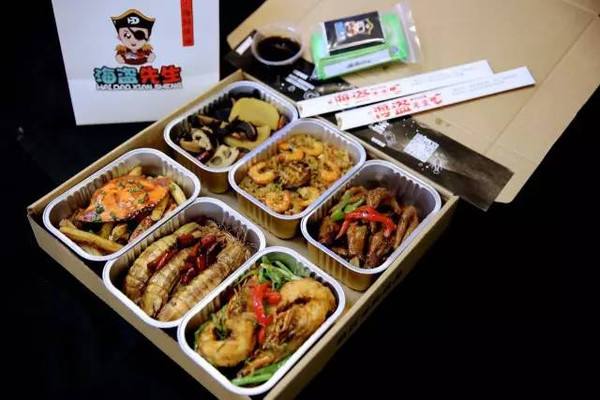 外卖小哥还有什么方式挣钱,当外卖小哥真的赚钱吗