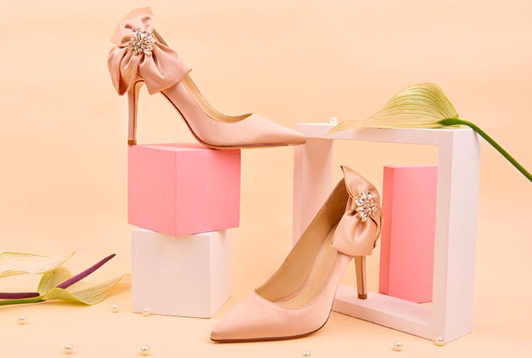屌丝结不起婚？仅仅看女性的婚鞋投入就知道婚礼有多“天价”