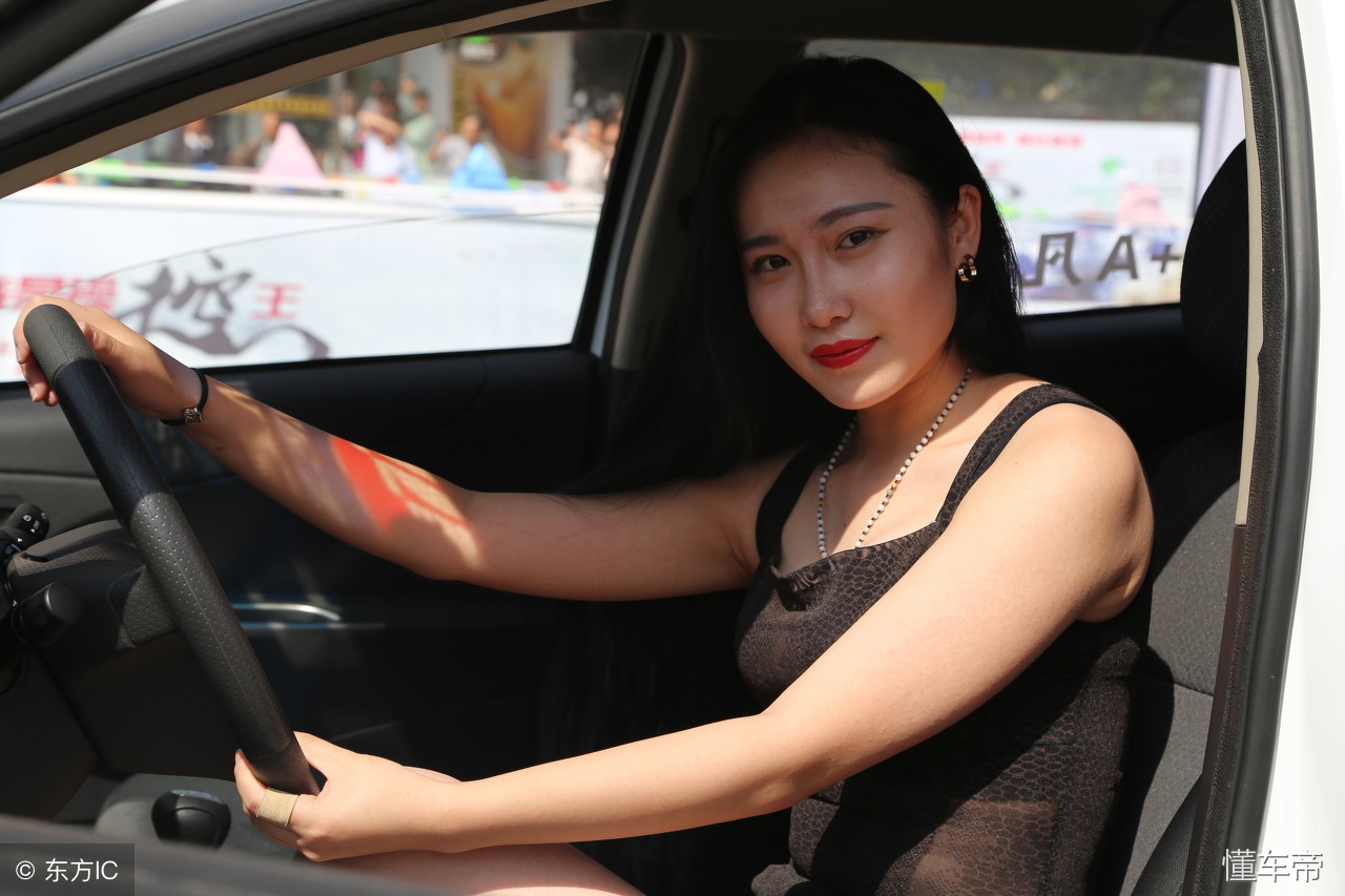 修车店给换了电瓶旧的去哪了,汽车更换新电瓶应该注意什么