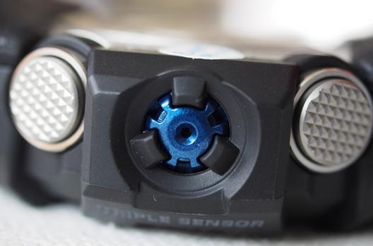 卡西欧泥王极限测试,卡西欧新款泥王买哪个颜色好