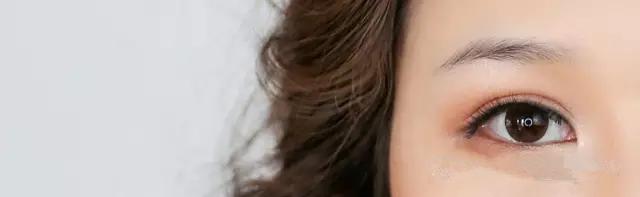 若隐若现的蕾丝面具妆︱彩妆