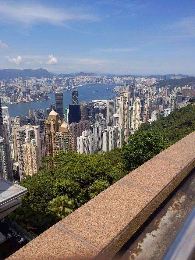 在这个代购天堂,邂逅维多利亚港的海风