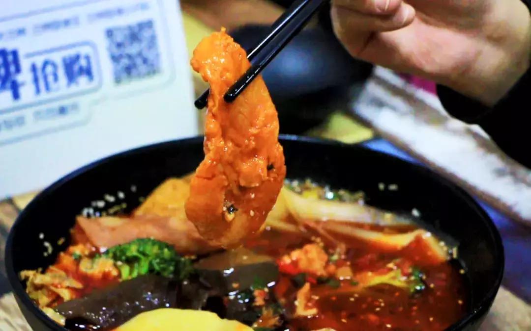 兰州这碗麻辣烫有“毒”，竟让人连汤都喝的不剩一滴！
