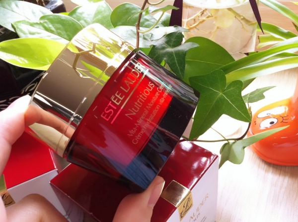 干性皮肤用什么牌子的水乳液面霜,适合敏感肌痘肌的乳液面霜