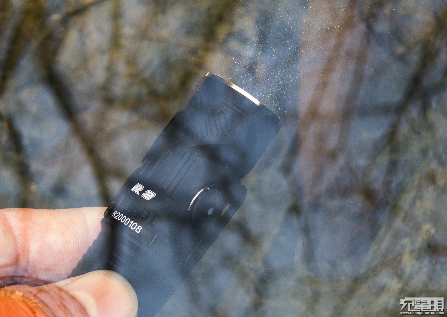 百变精灵ROFISR2手电入手体验