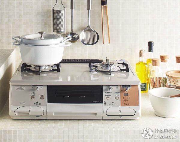 黑钢燃气灶推荐,燃气灶技术哪个品牌含金量最高