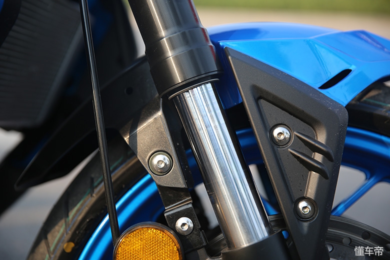 新感觉250单缸极速测试,新感觉250百公里加速实测