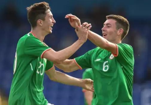 圣徒击败利物浦,圣徒vs曼联足球赛